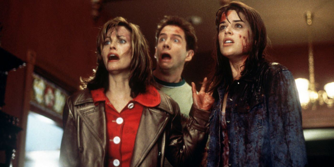 Courteney Cox Jamie Kennedy and Neve Campbell in Scream