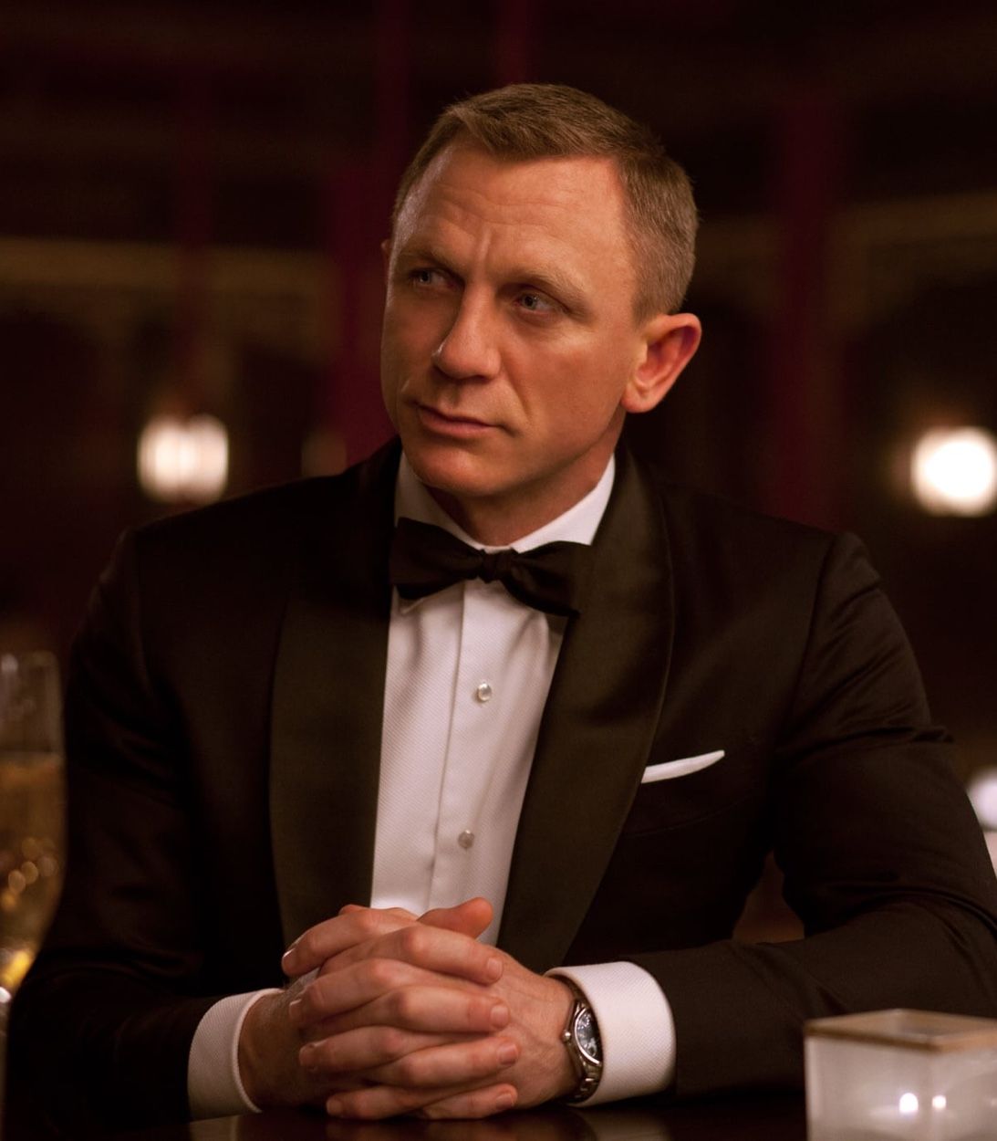 Daniel Craig as James Bond vertical TLDR