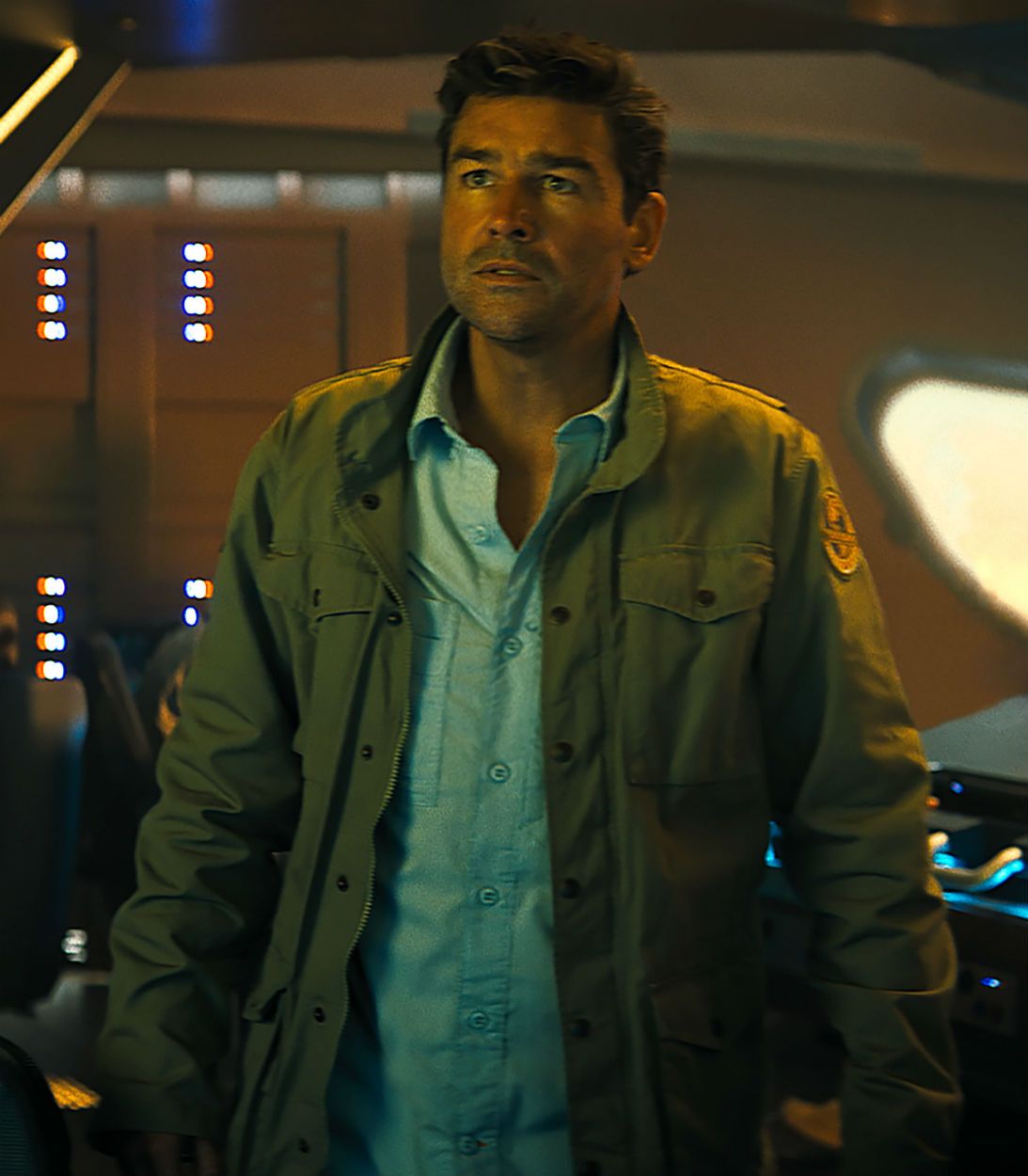Godzilla King of the Monsters Kyle Chandler Vertical