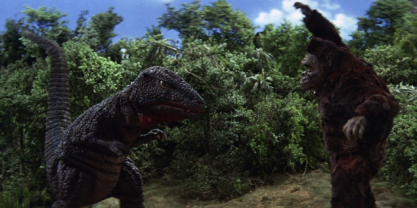 Gorosaurus vs King Kong.
