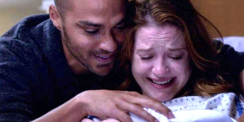 April and Jackson holding Samuel in Grey's Anatomy