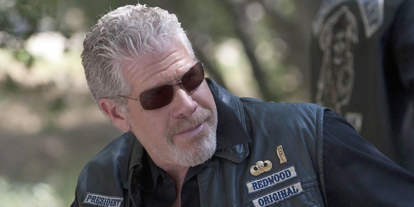 Sons of Anarchy - Clay Morrow outside smiling