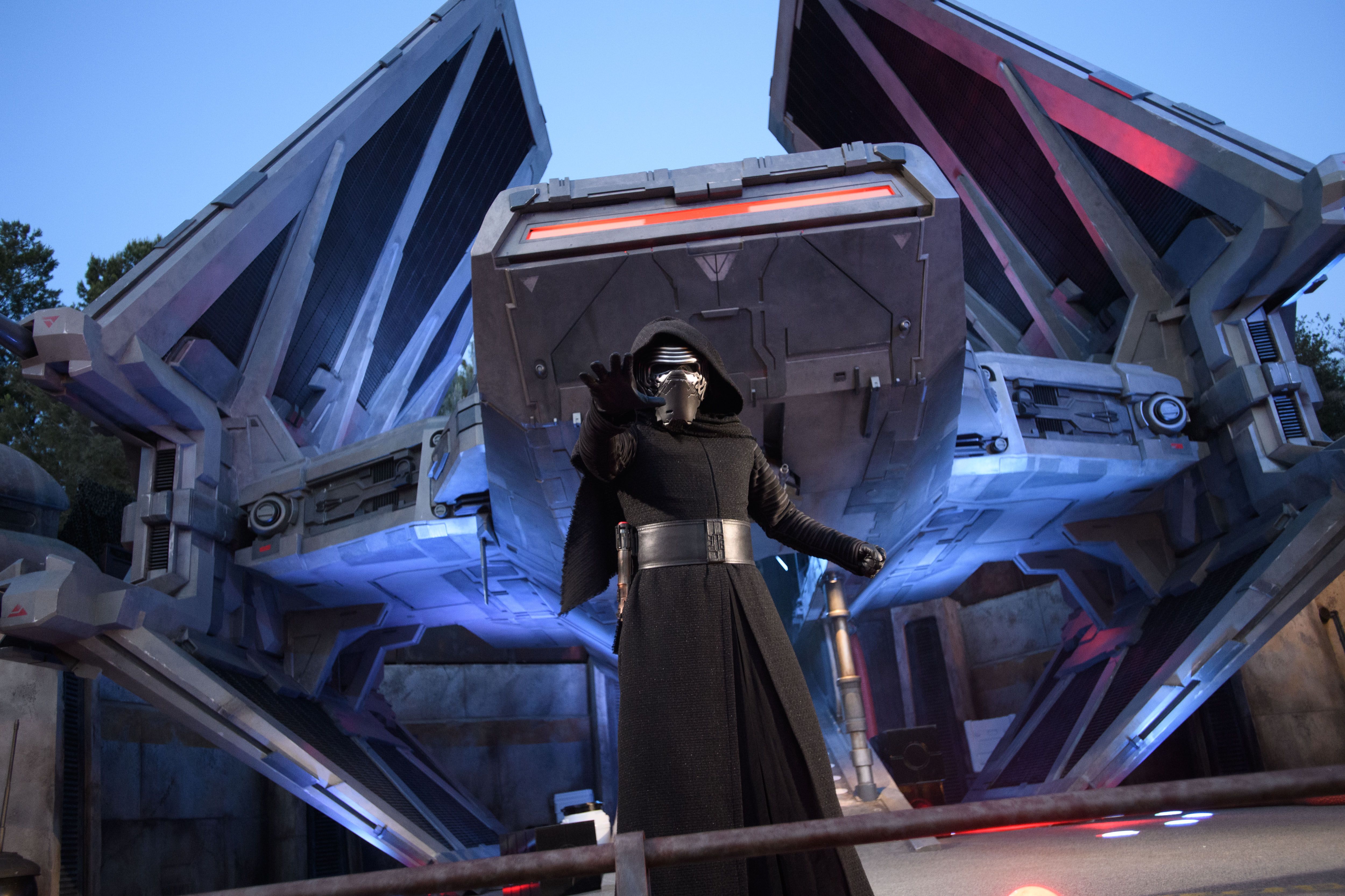 Kylo Ren at Star Wars: Galaxy&rsquo;s Edge