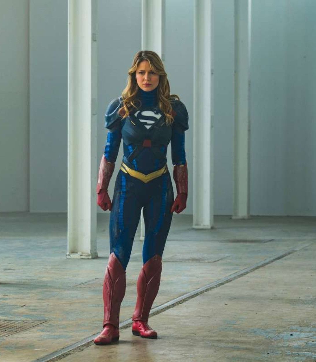 Supergirl Season 4 Finale Armored Kara Zor-El vertical