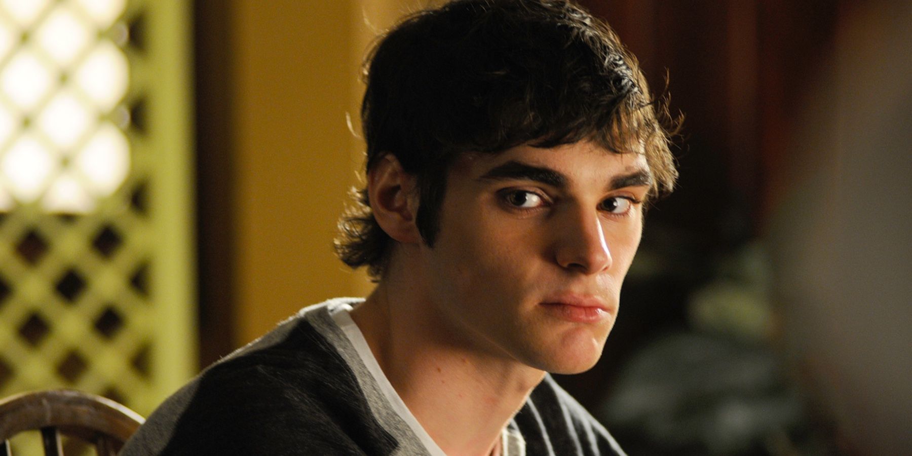 Breaking Bad Why Walt Jr Changed His Name To Flynn