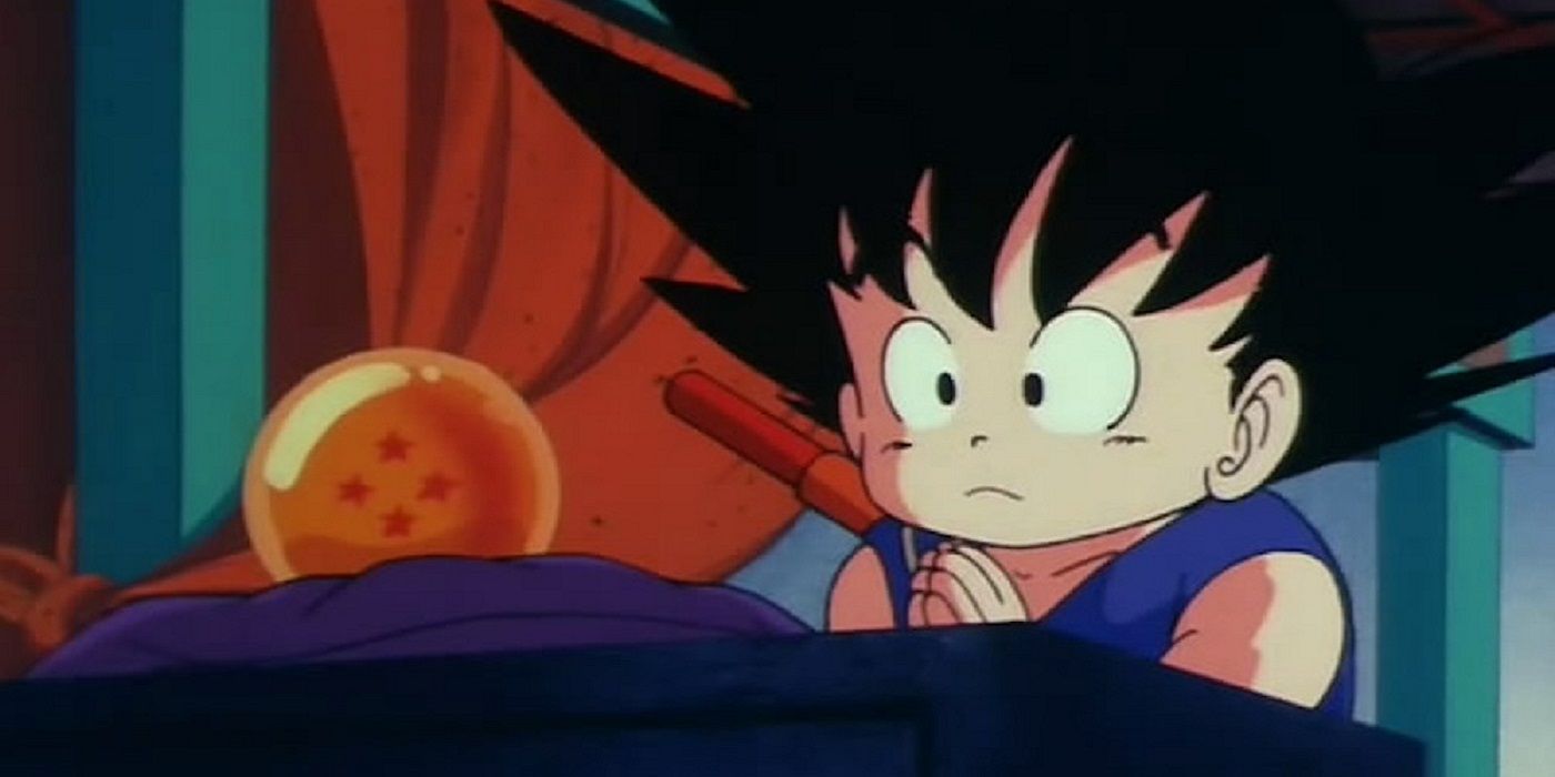 Kid Goku parece aprensivo mientras le reza al Dragon Ball de cuatro estrellas.