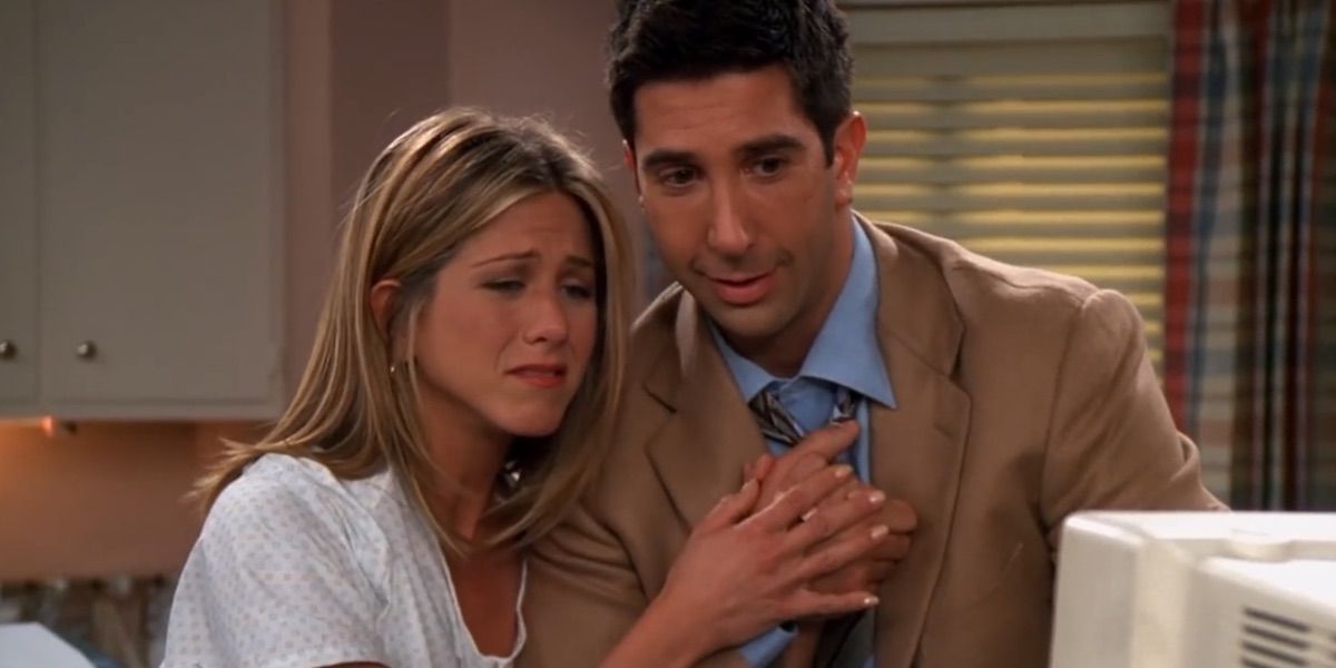 Ross and Rachel see the ultrasound of their baby