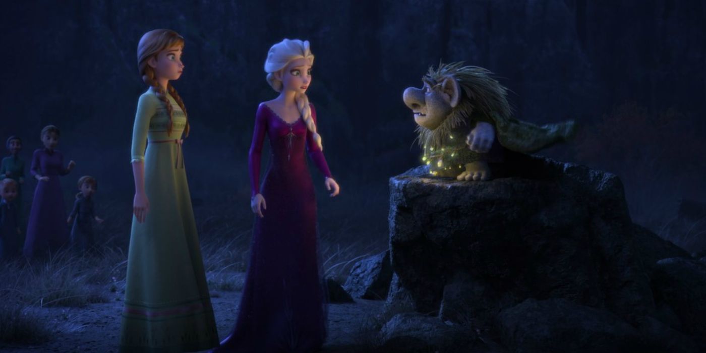 A troll speaks with Anna and Elsa in Frozen 2
