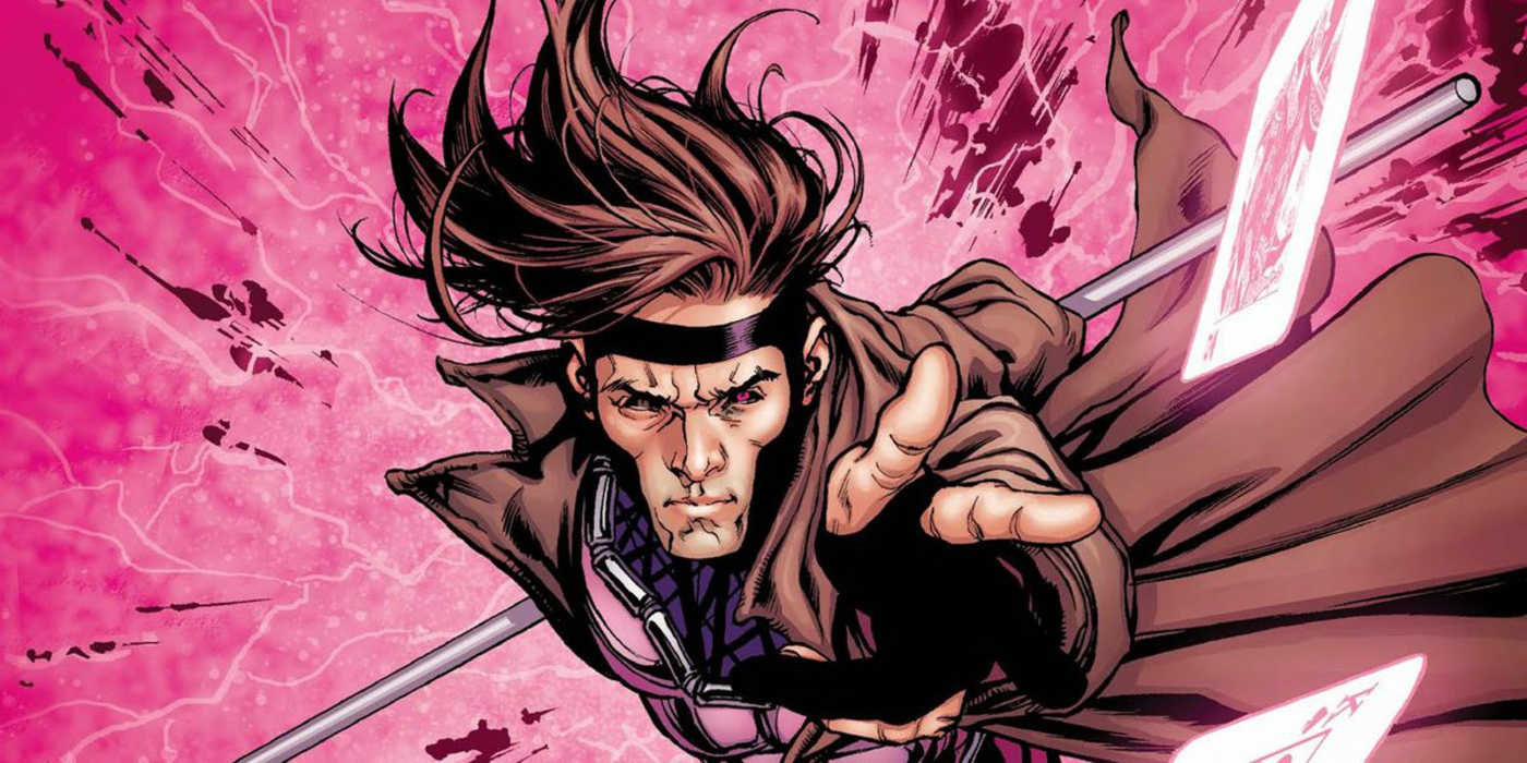 Gambit melemparkan kartu kinetiknya di komik X-Men.
