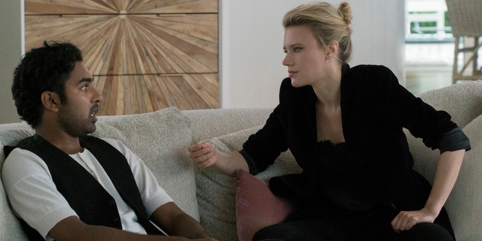 Himesh Patel and Kate McKinnon in Yesterday 2019
