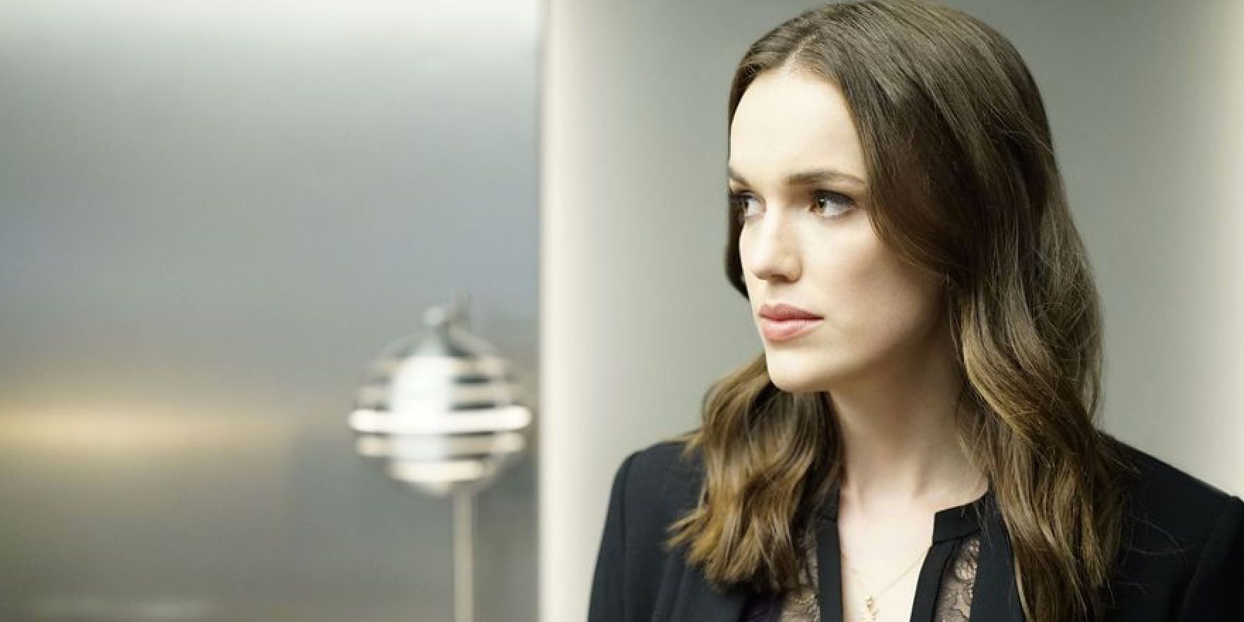 Jemma Simmons In Agents Of SHIELD S4E03