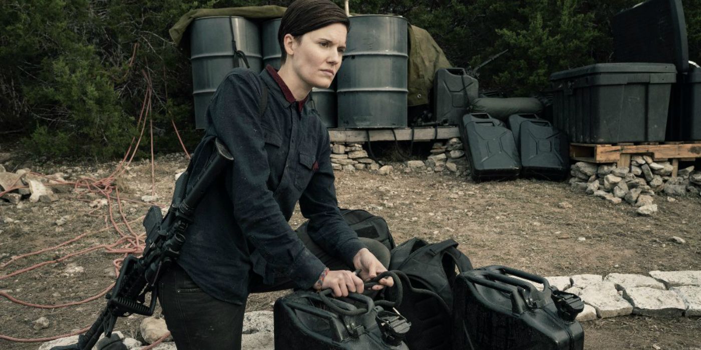 A picture of Althea crouched on the ground in Fear the Walking Dead is shown.