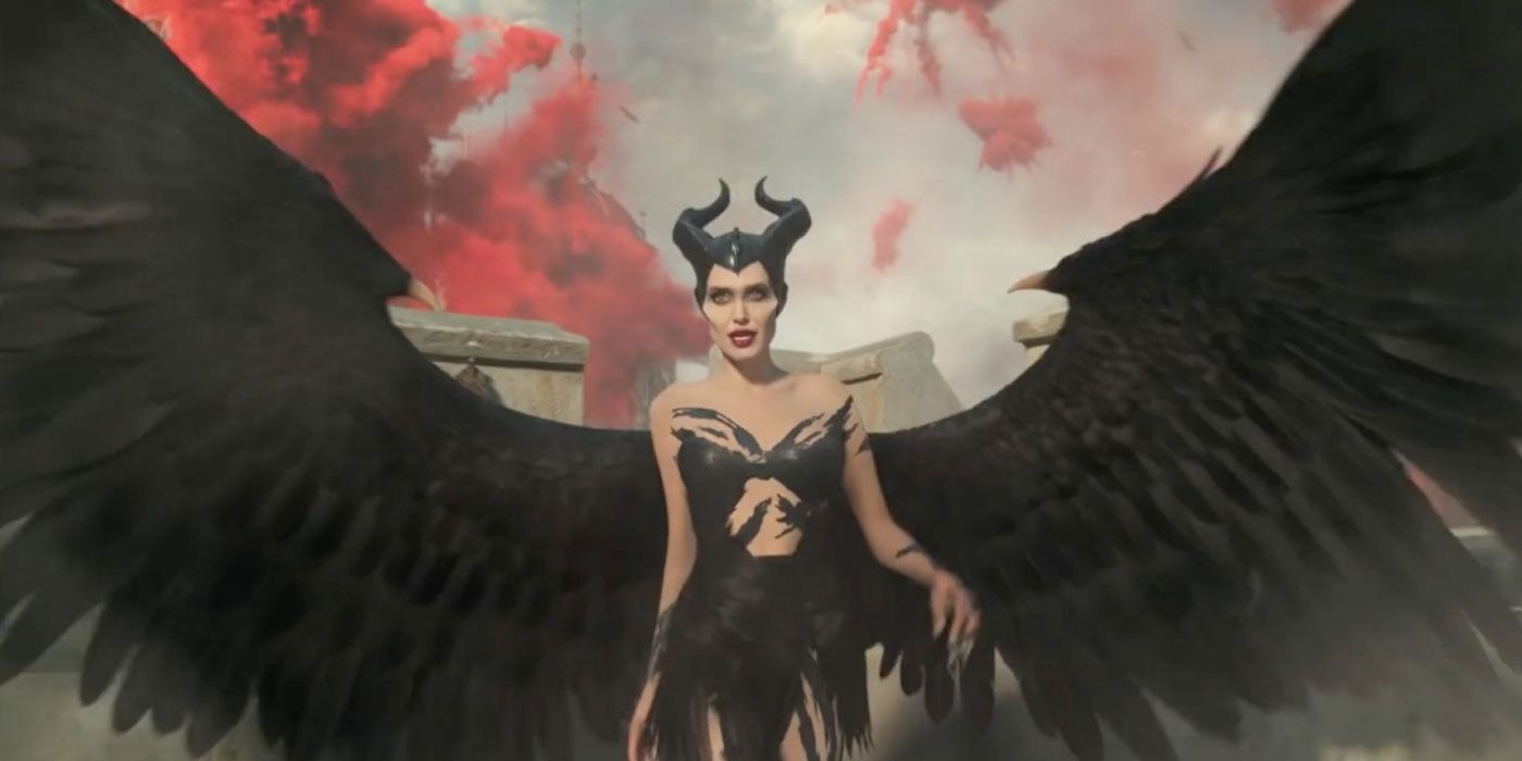 Maleficent's new winged form in Mistress of Evil