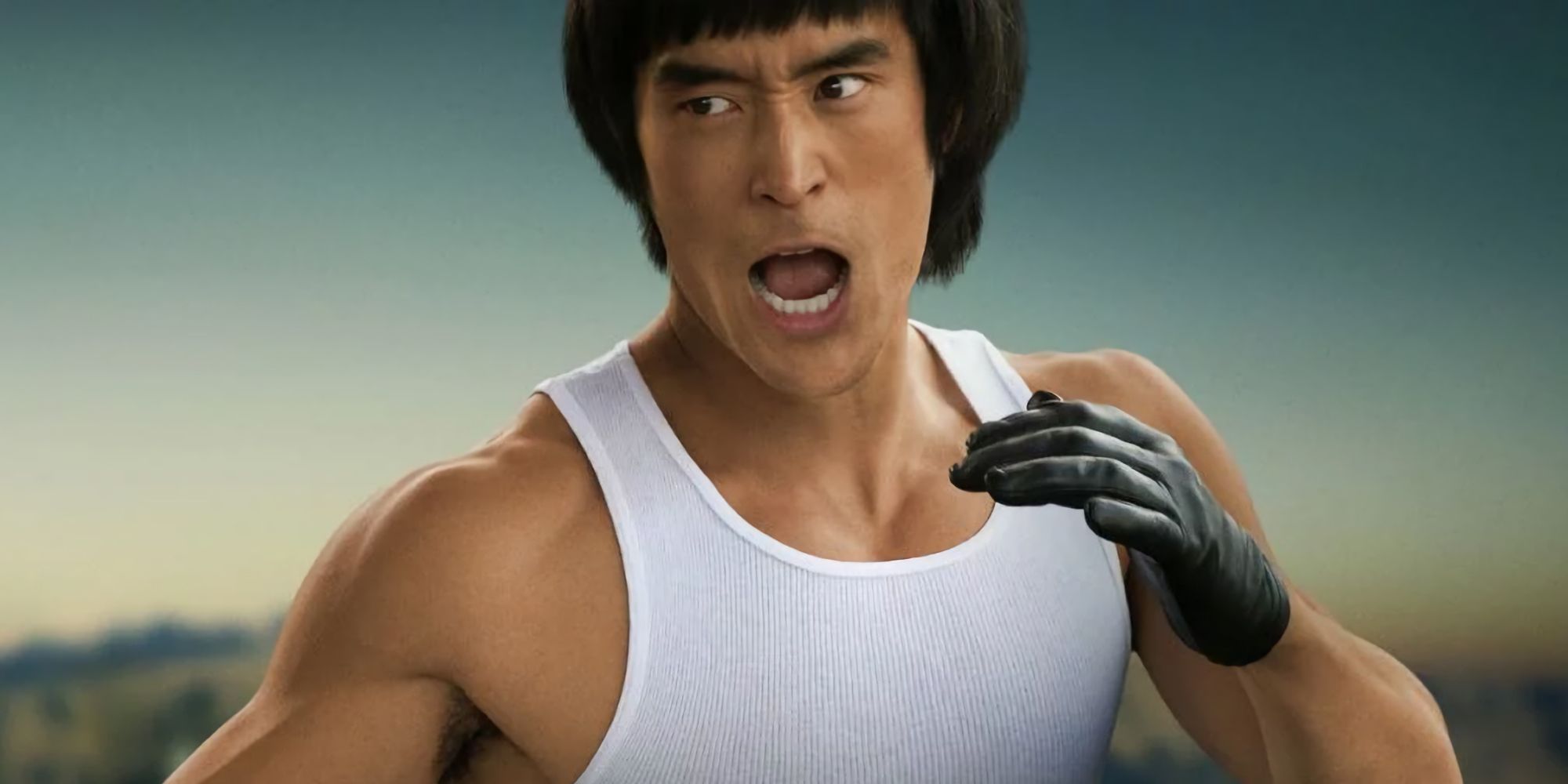 Mike Moh como Bruce Lee em Era Uma Vez em Hollywood