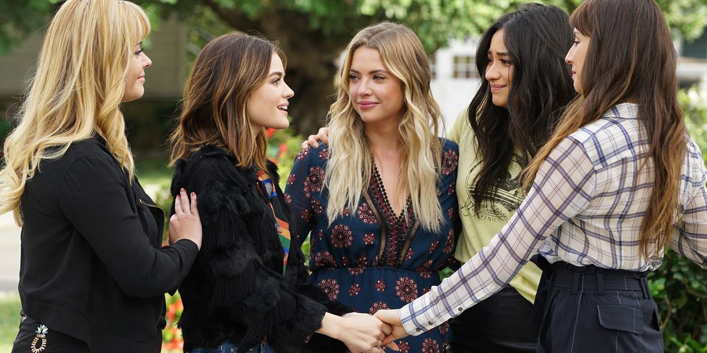 Ali Aria Hanna Emily and Spencer saying goodbye in series finale of Pretty Little Liars