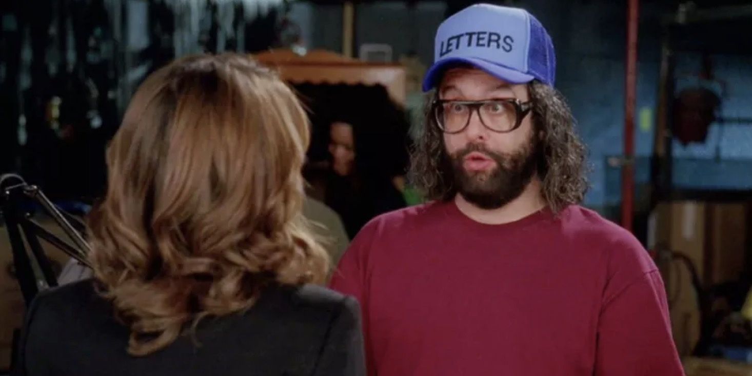 30 Rock Frank's Most Iconic Hats, Ranked