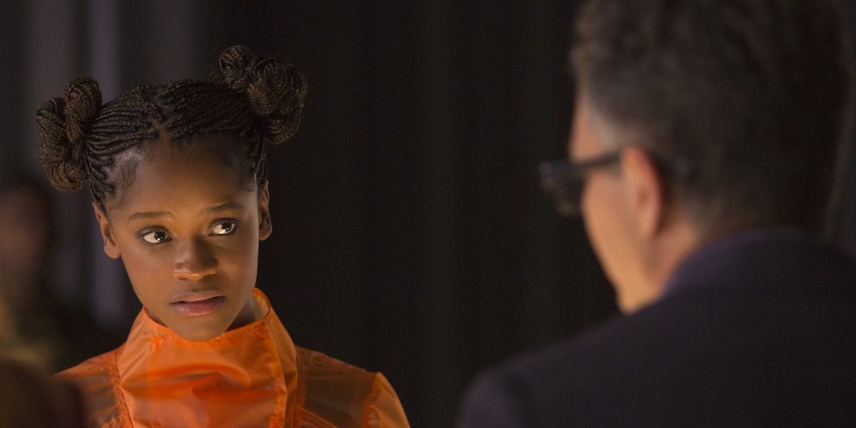 Princess Shuri Talks To Bruce Banner