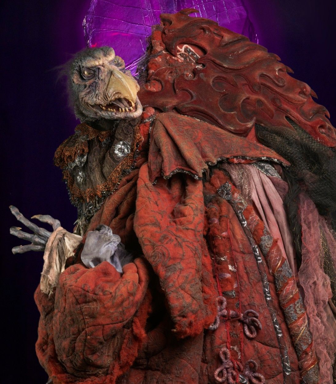 Simon Pegg as Chamberlain in Dark Crystal Age of Resistance Vertical