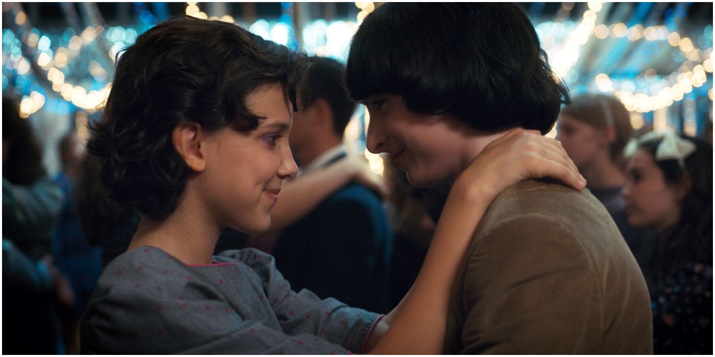Stranger Things: 5 Most Romantic Scenes (& 5 That Missed The Mark)