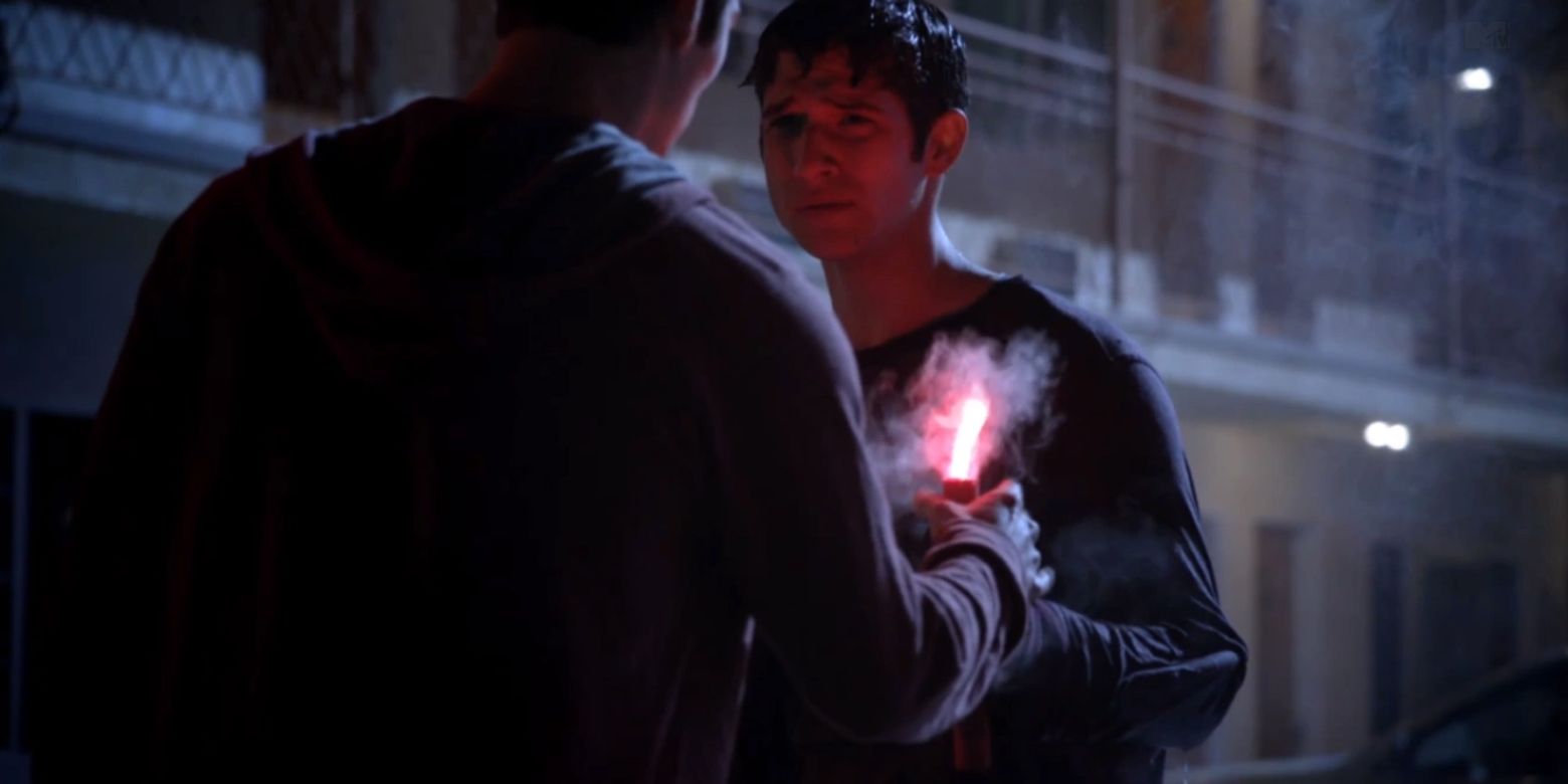 Stiles takes the flare from Scott in Teen Wolf