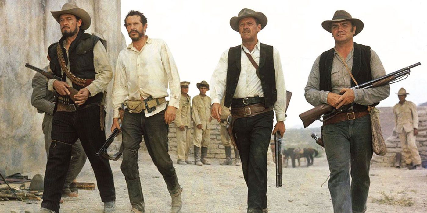 The gang walk through a western town in The Wild Bunch