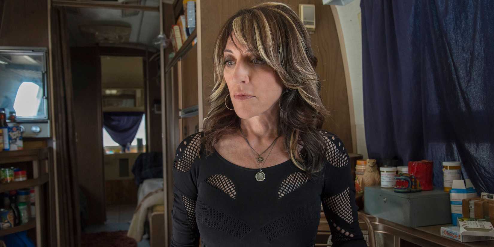 Katey Sagal Gemma standing and contemplating in Sons of Anarchy.