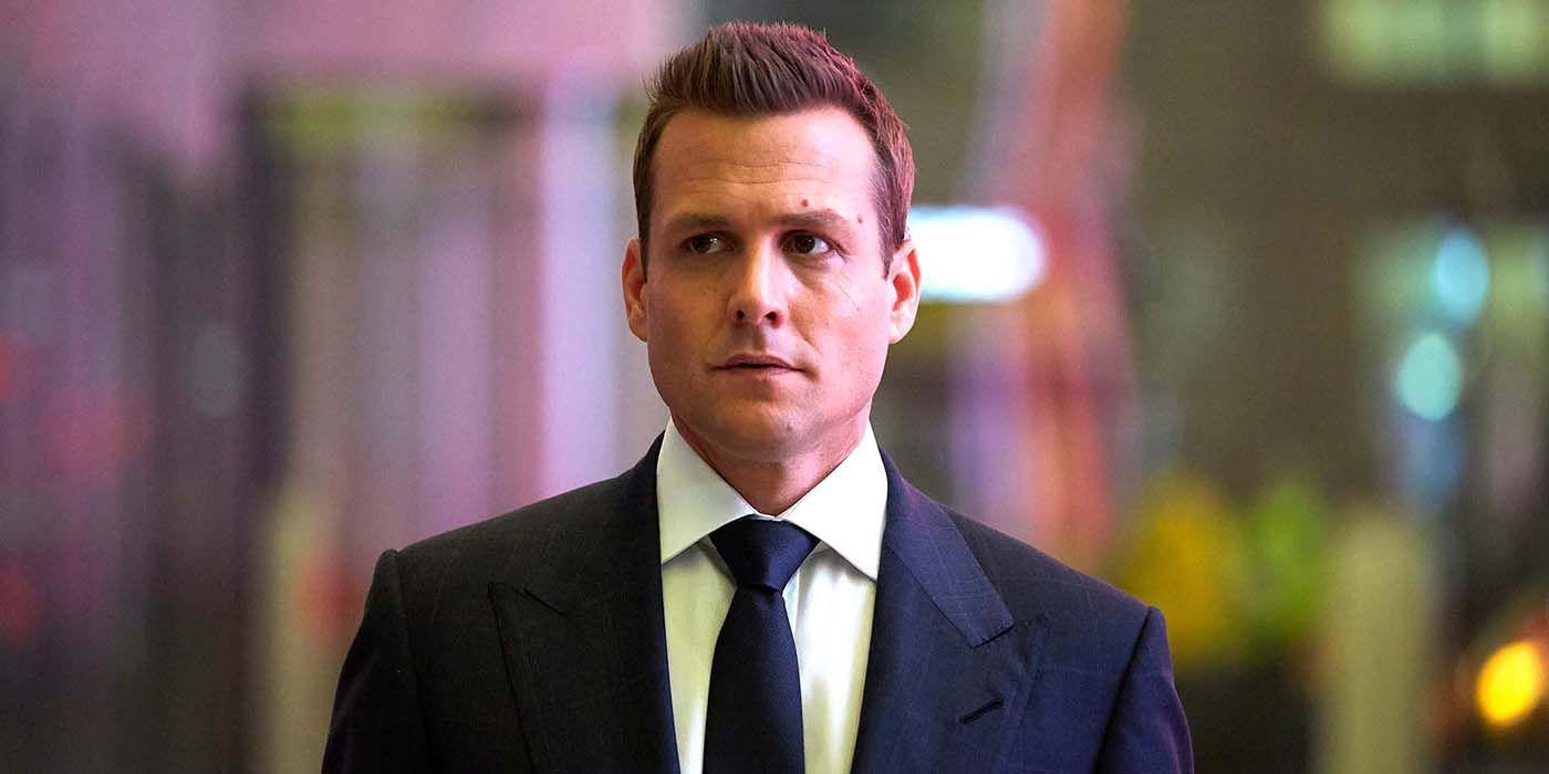 Harvey looking off camera in Suits