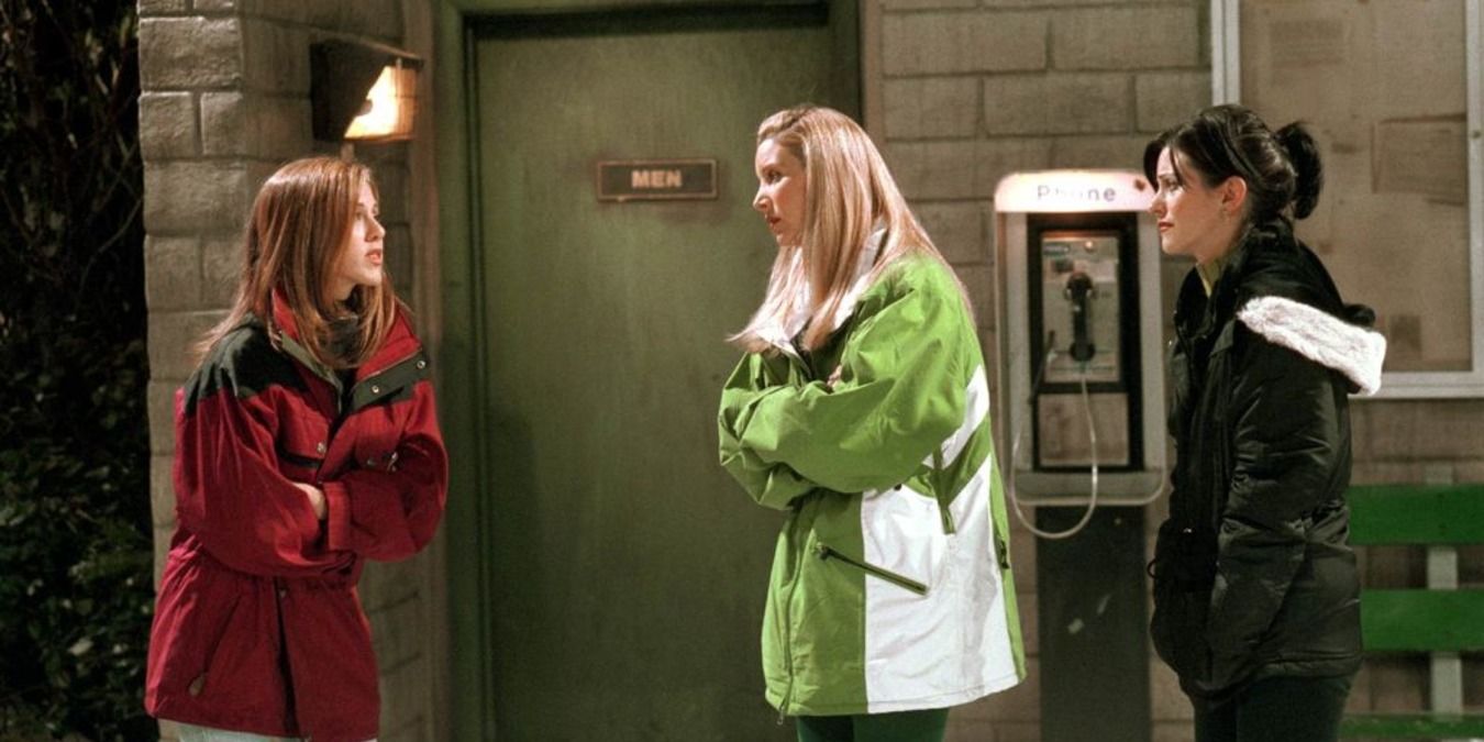 Rachel, Phoebe and Monica in The One Without The Ski Trip