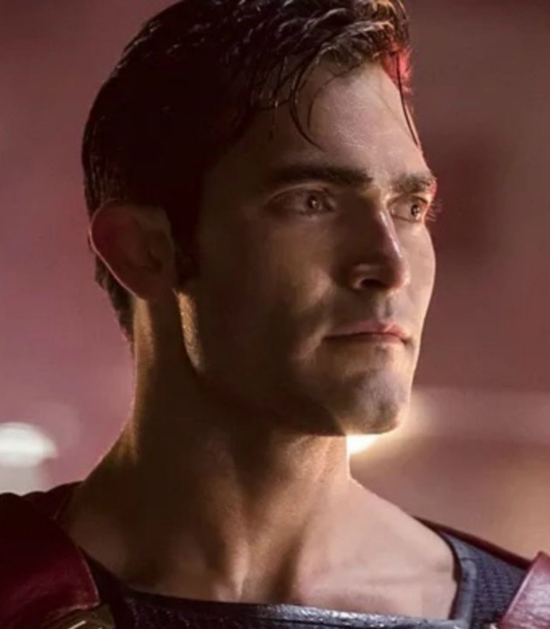 Arrowverse Supergirl Superman Tyler Hoechlin Vertical