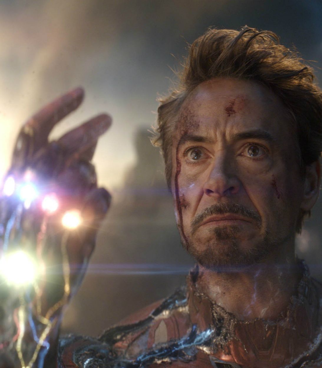 Avengers Endgame Tony Stark Snap Vertical