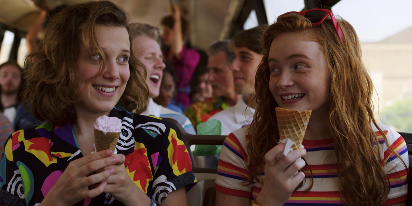 Eleven and Max eating ice cream on the bus in Season 3