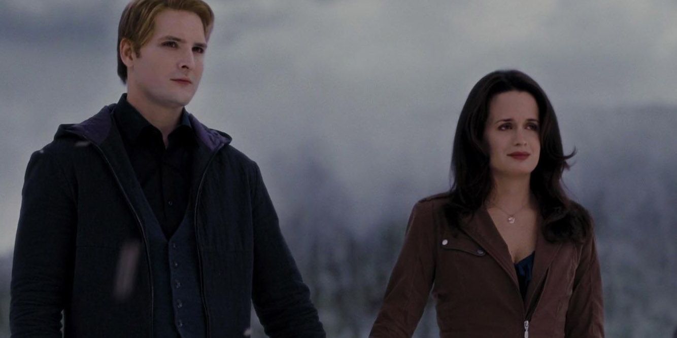 Twilight 10 Facts About Esme Cullen They Leave Out In The Movies