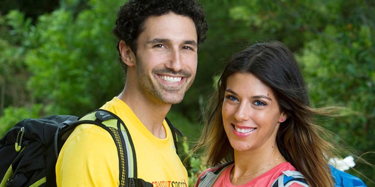 Ethan Zohn and Jenna Morasca smile for the camera together