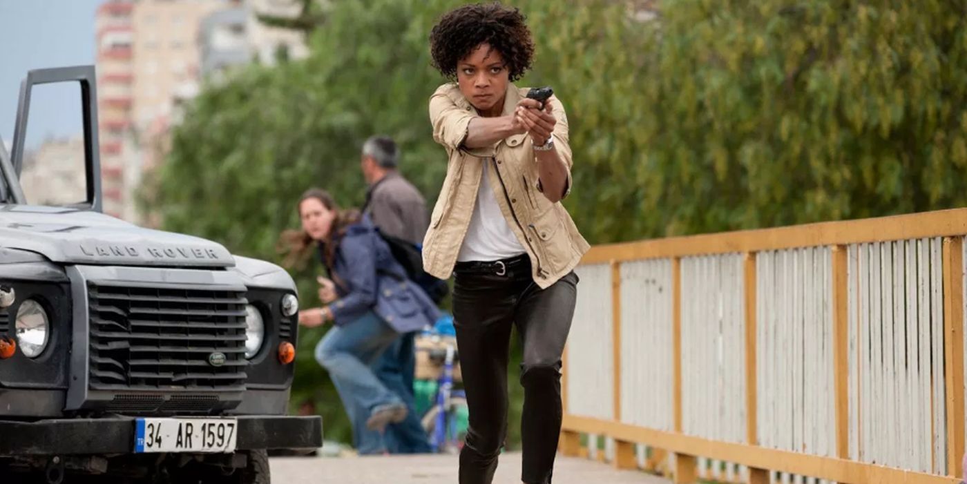 Eve Moneypenny with gun in Skyfall