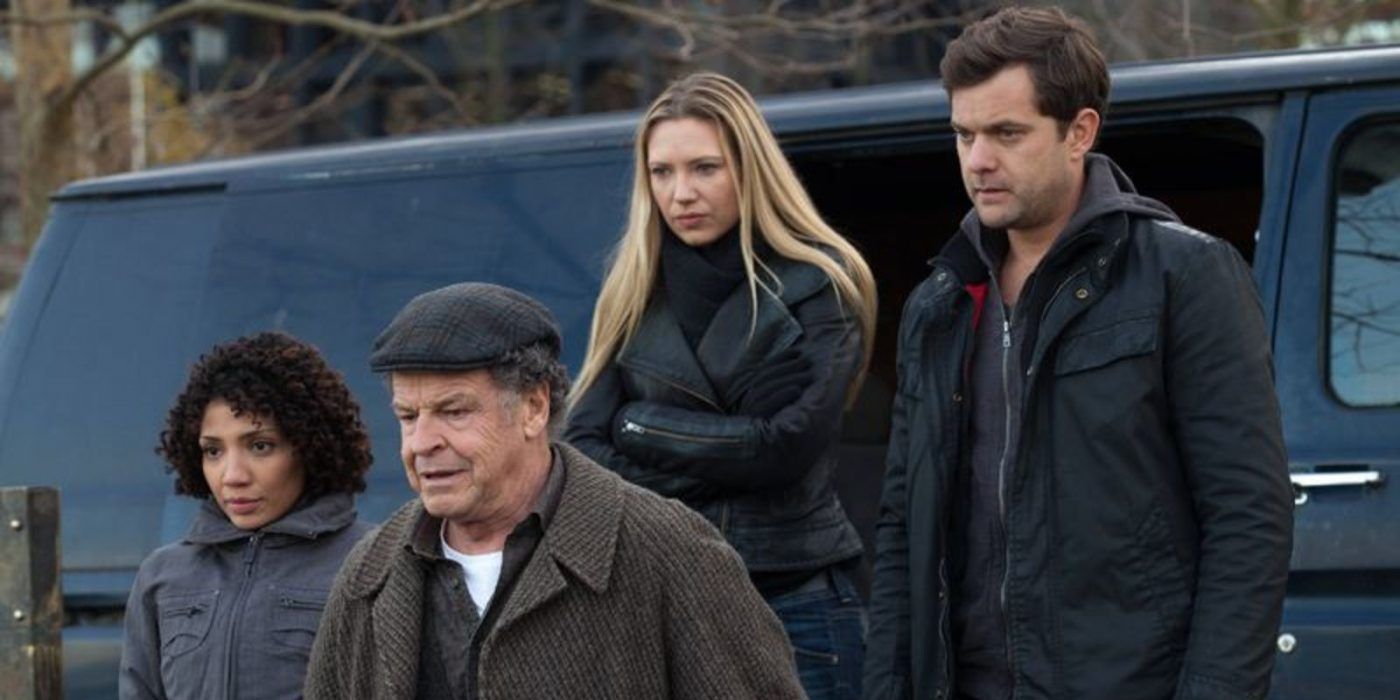 Walter, Peter, Olivia, and Astrid approach a crime scene in Fringe