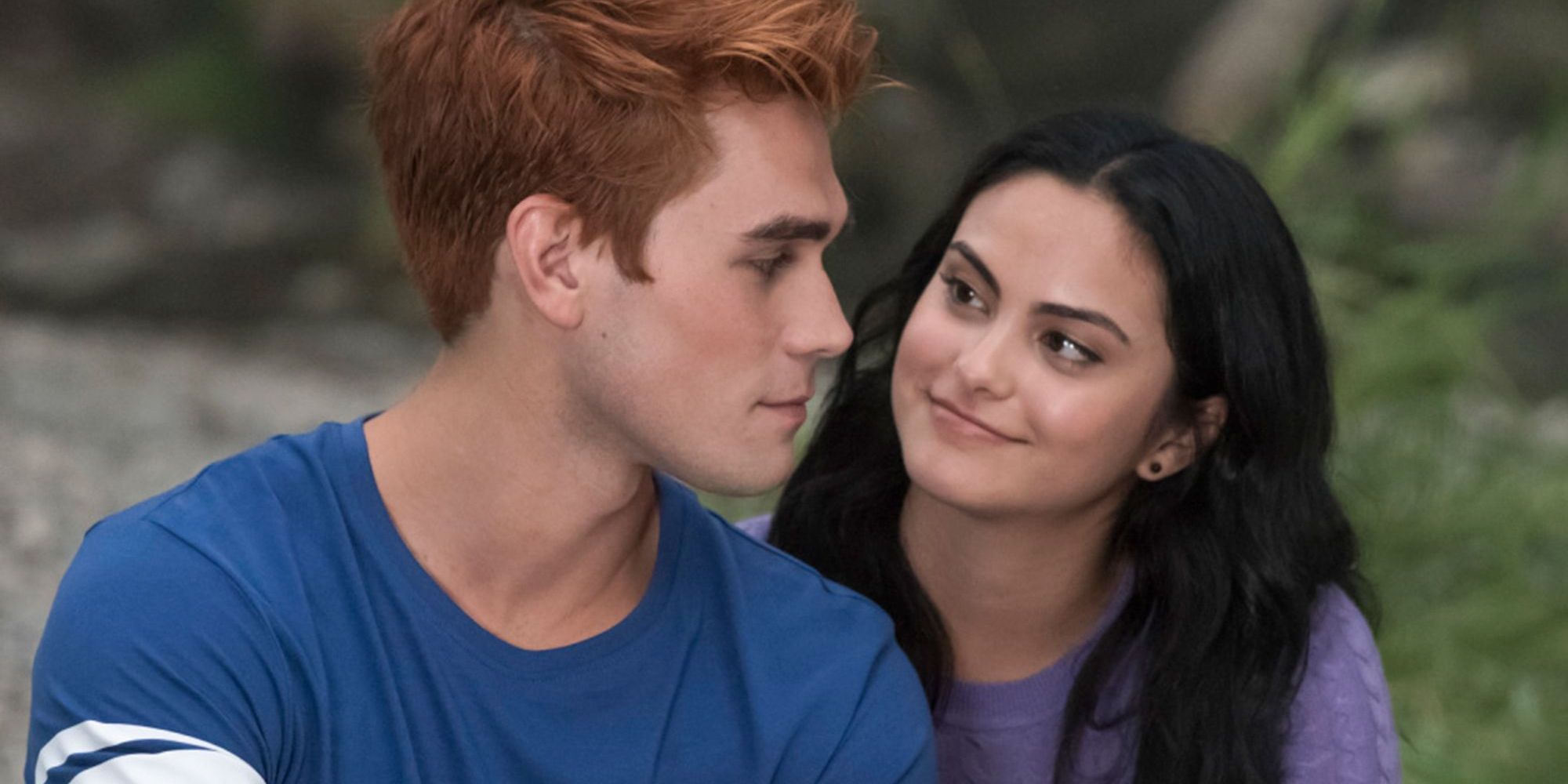 Archie with Veronica in Riverdale