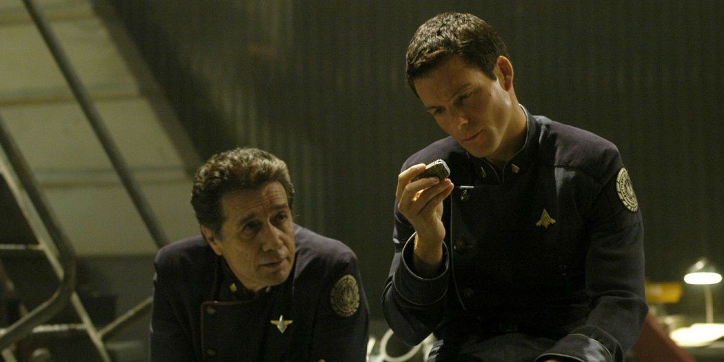 Battlestar Galactica: 10 Questions That The Series Never Answered