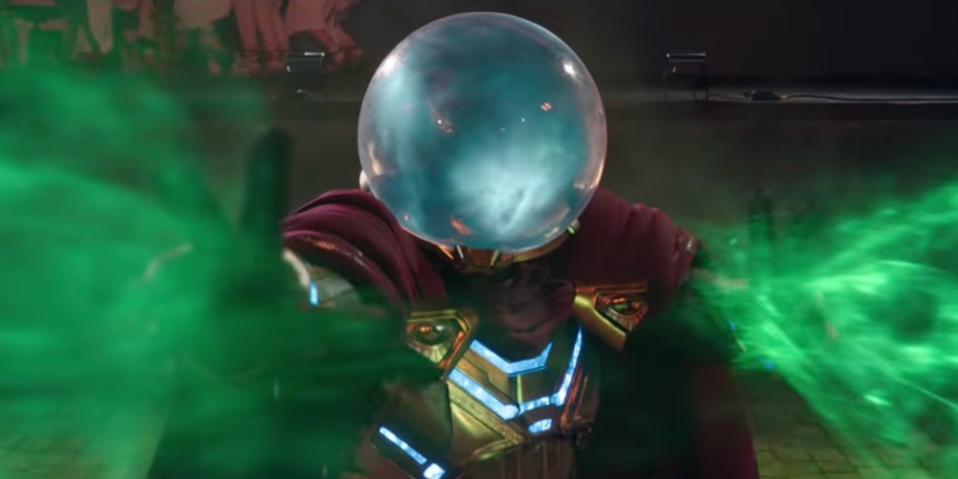 Mysterio doing illusions in Spider-Man Far From Home