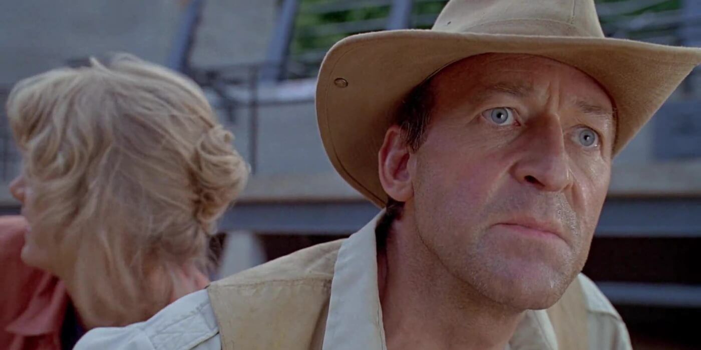 Muldoon looking into the distance in Jurassic Park