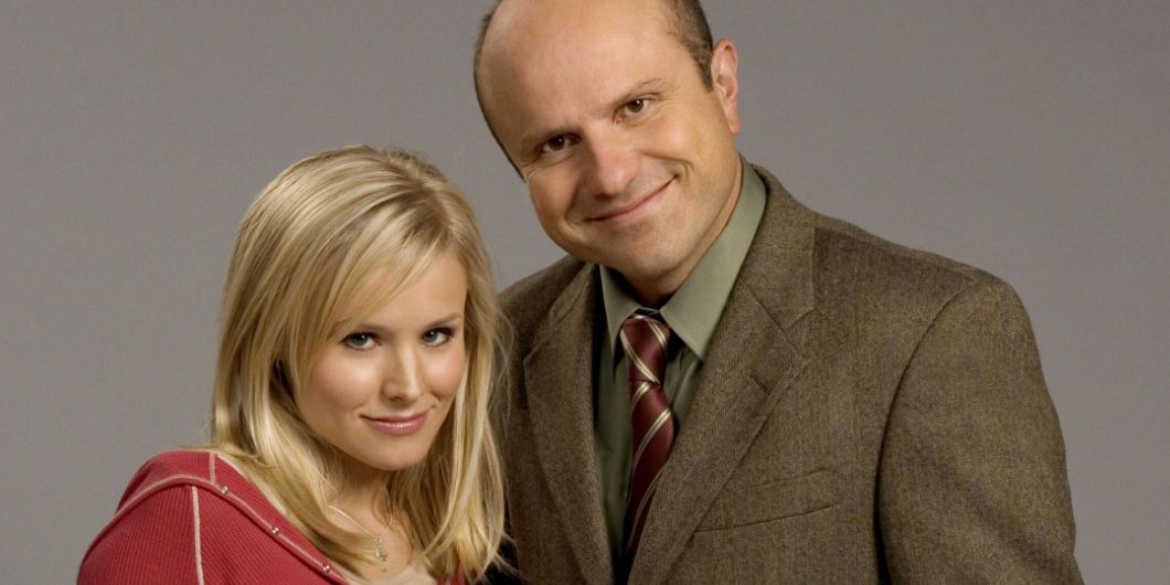 Kristen Bell And Enrico Colantoni As Veronica And Keith Mars