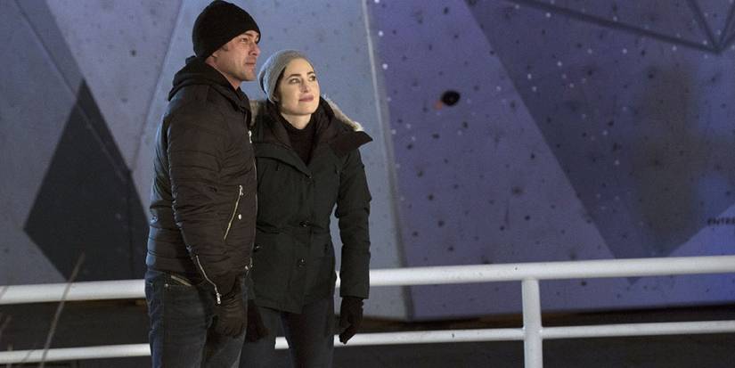 Severide and Anna on the roof in Chicago Fire