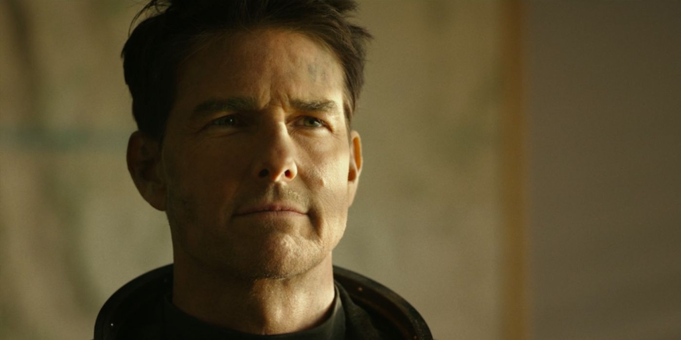 Tom Cruise como Maverick em Top Gun 2