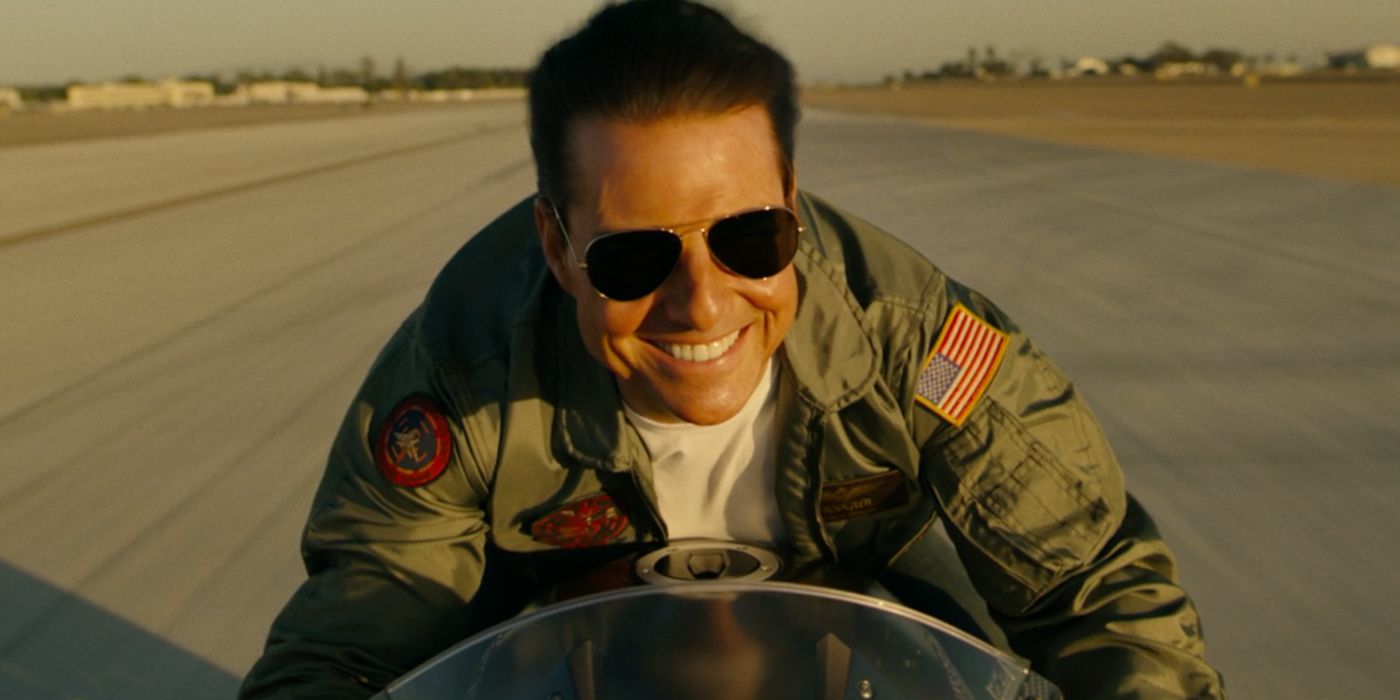 Tom Cruise as Maverick on his bike in Top Gun 2