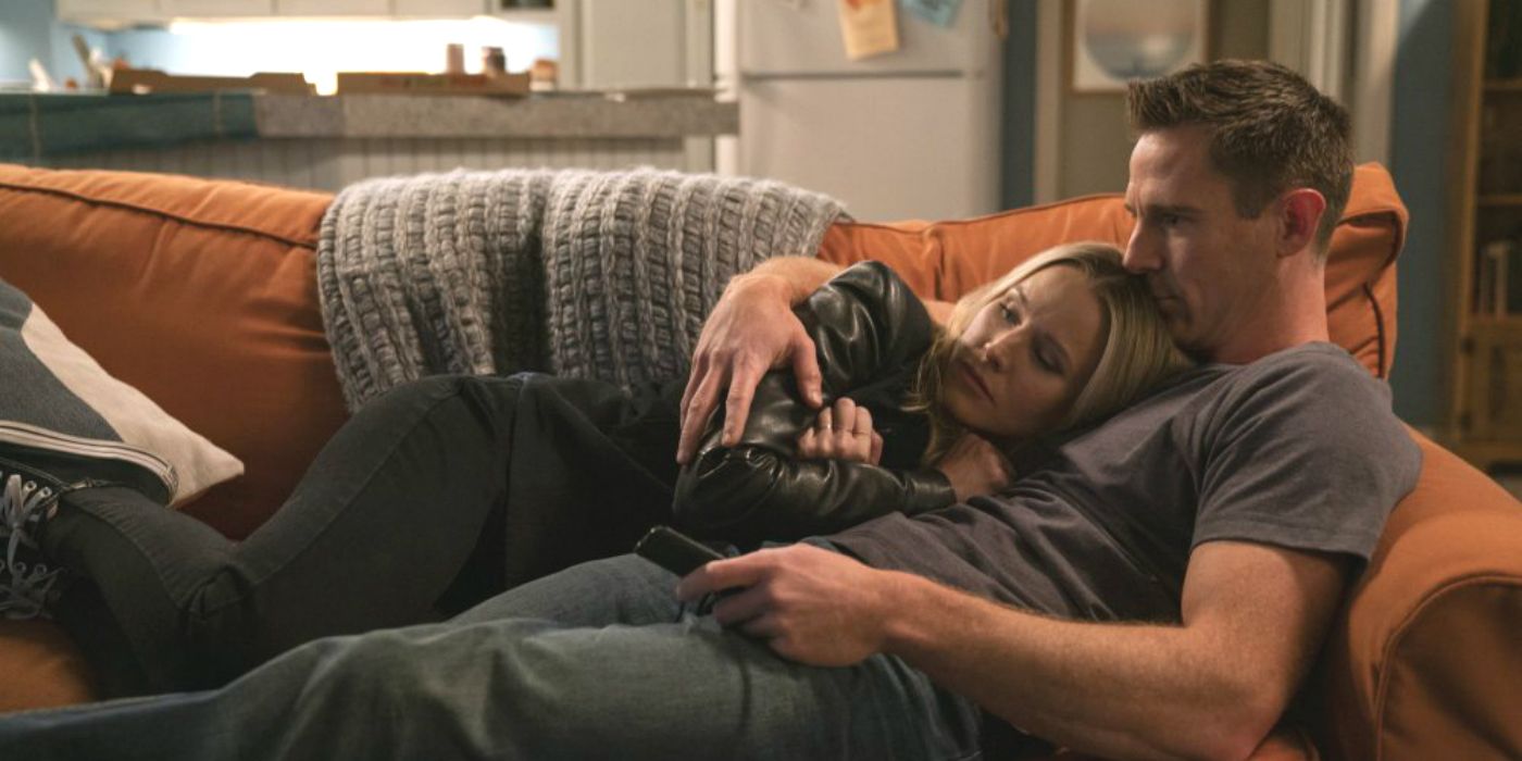 Veronica Mars Creator (Badly) Explains Why [SPOILER] Had To Die
