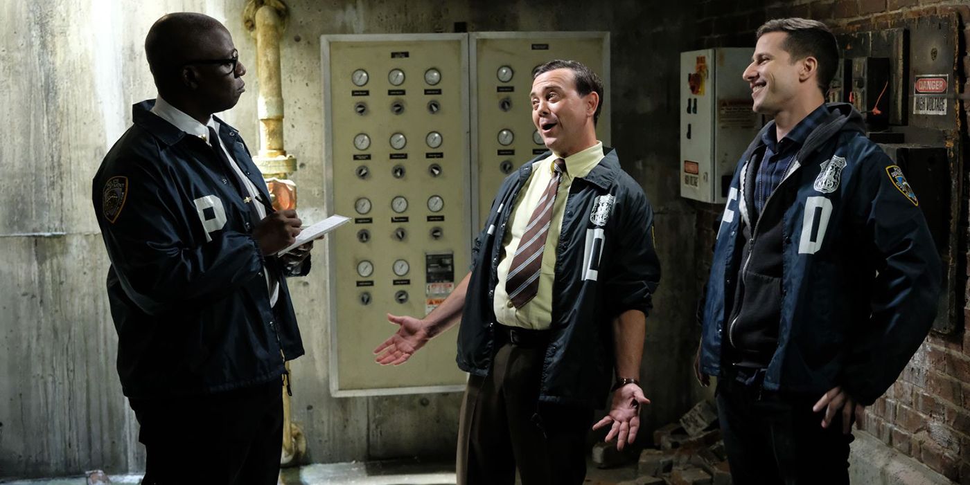 Brooklyn Nine-Nine: 10 Times Boyle Was Unconsciously Inappropriate