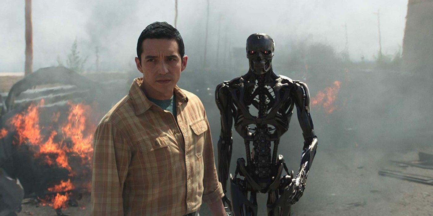 Gabriel Luna and a skeletal Terminator in Terminator: Dark Fate