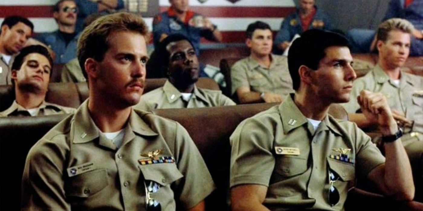 Maverick and Goose in the classroom in Top Gun