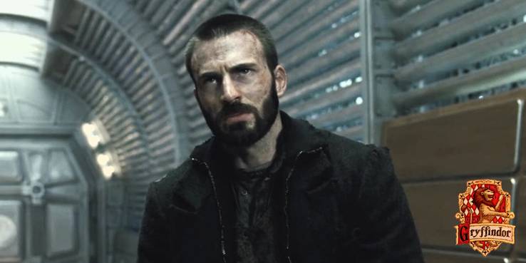 https://static1.srcdn.com/wordpress/wp-content/uploads/2019/08/Chris-Evans-As-Curtis-In-Snowpiercer-Gryffindor.jpg?q=50&fit=crop&w=738&h=369&dpr=1.5