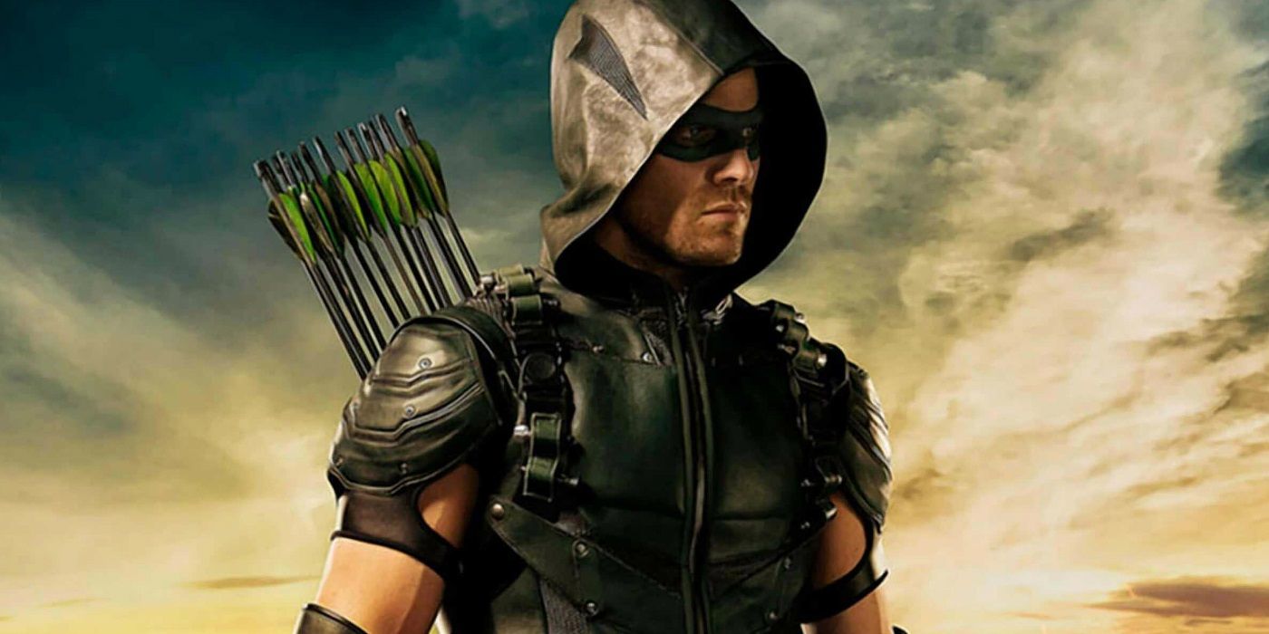 Green Arrow S4 in Arrow Costumes