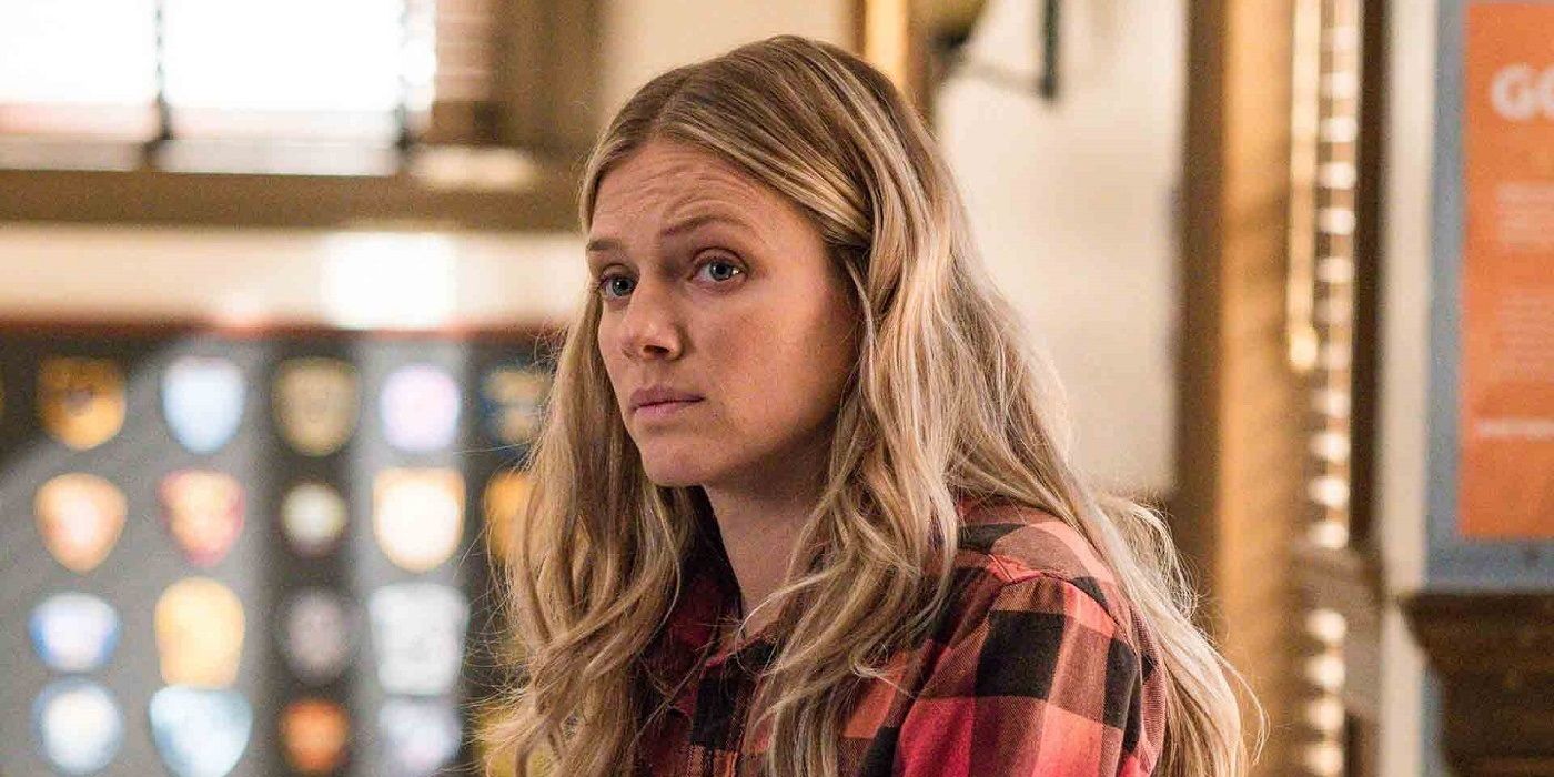 Tracy Spiridakos as Hailey Upton looking curious off camera